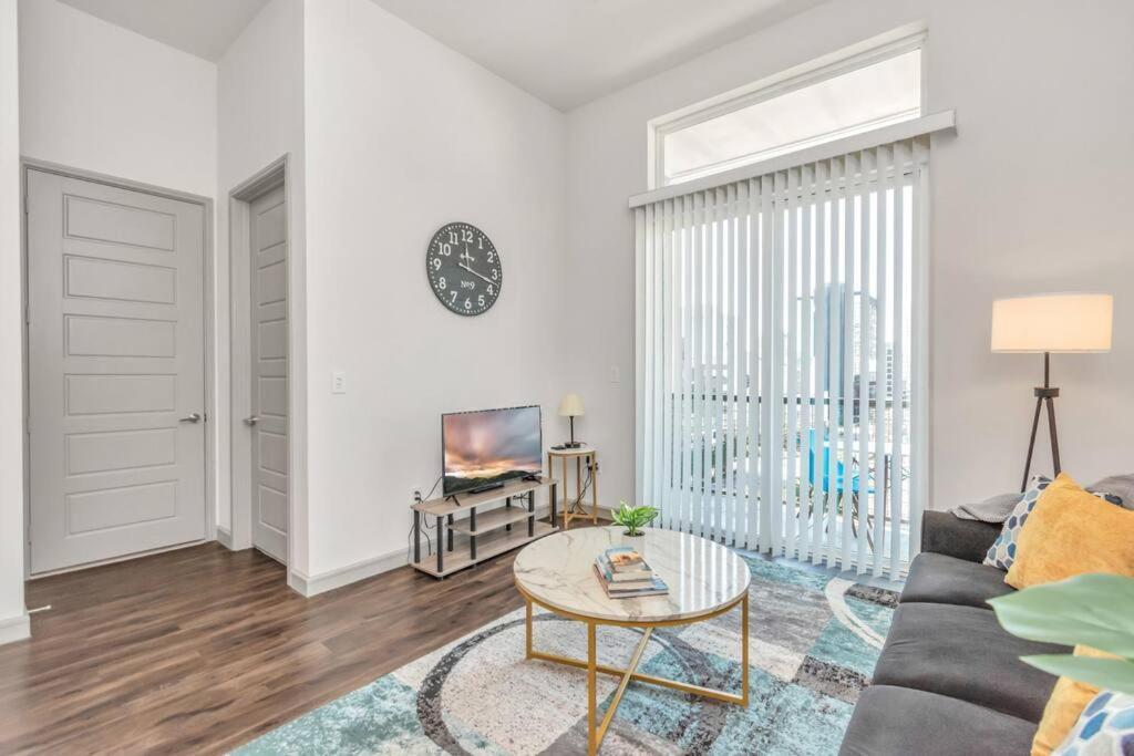 Penthouse Cool-Oasis-In-Houston-Rental Car Available-View-Great-Sleep Dış mekan fotoğraf