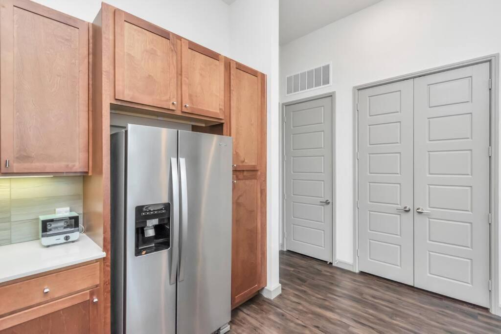 Penthouse Cool-Oasis-In-Houston-Rental Car Available-View-Great-Sleep Dış mekan fotoğraf