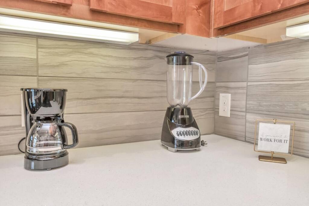 Penthouse Cool-Oasis-In-Houston-Rental Car Available-View-Great-Sleep Dış mekan fotoğraf